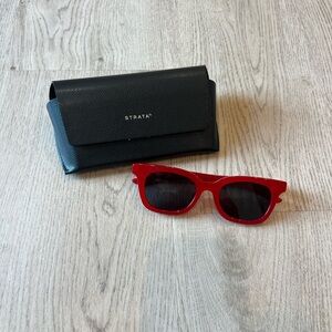 STRATA Rider sunglasses in cherry/smoke